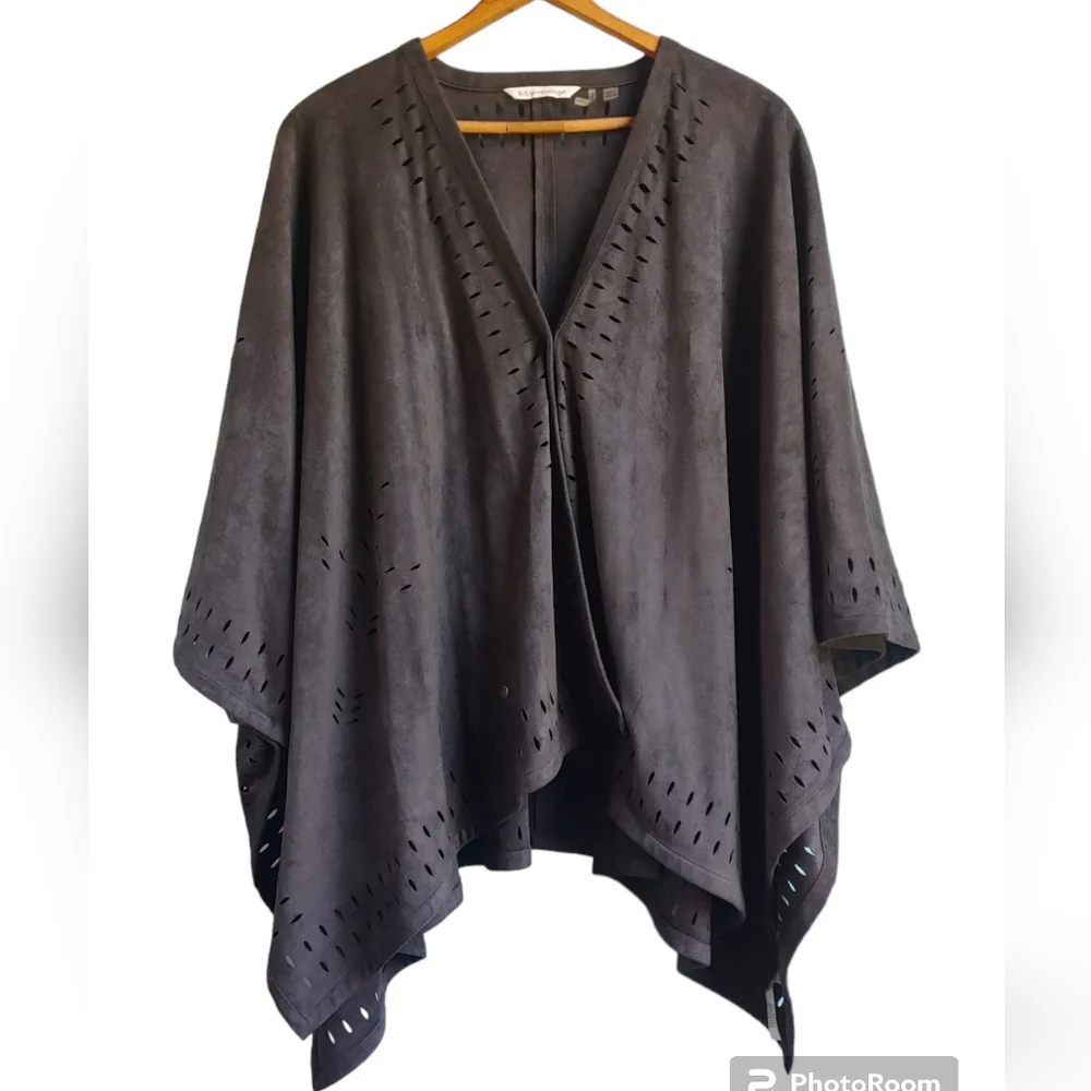 Soft Surroundings Faux Suede Laser Cut Poncho Kimono Shawl - One Size Boho Style - Picture 1 of 13
